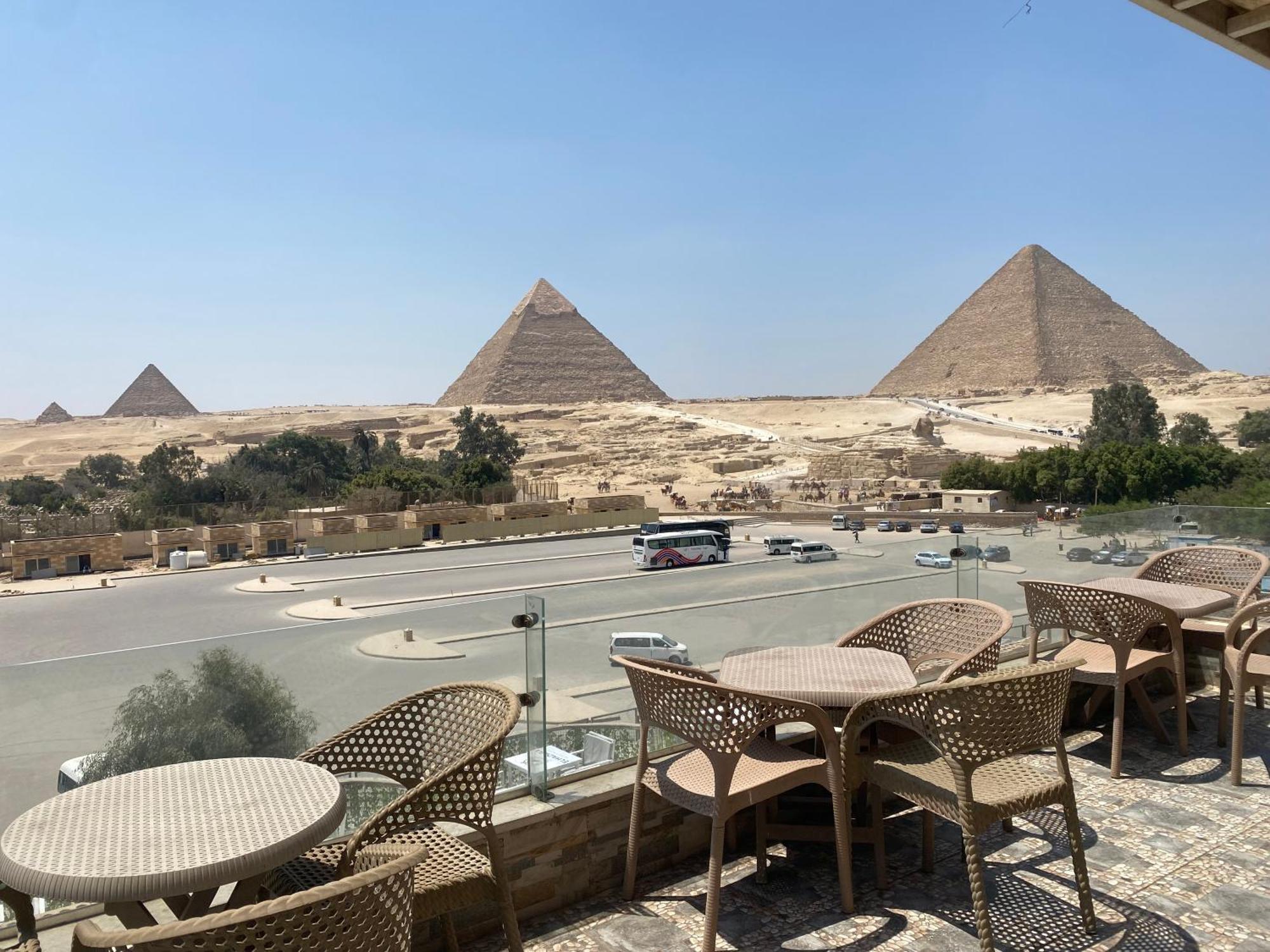 הוסטל Kafret el-Gabal Anubis Kingdom Pyramids מראה חיצוני תמונה